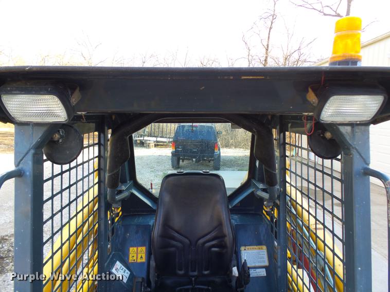 image for item CC9101 2011 Gehl CTL65 skid steer