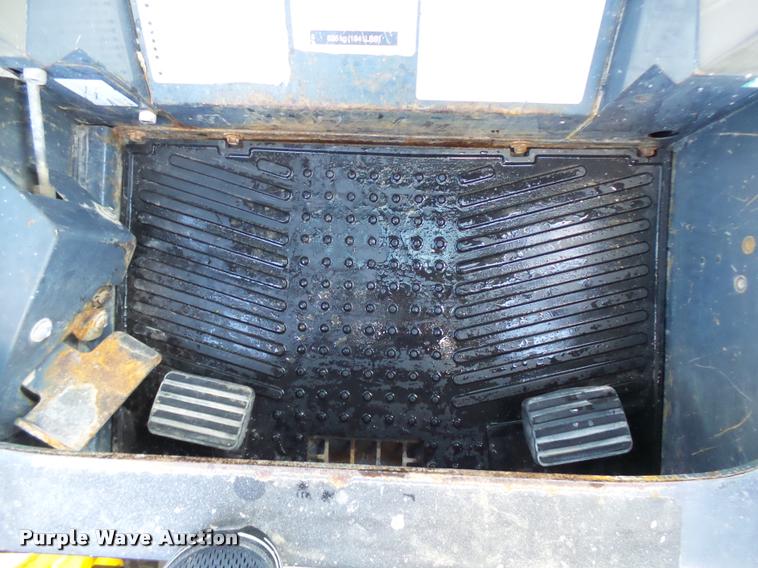 image for item CC9101 2011 Gehl CTL65 skid steer