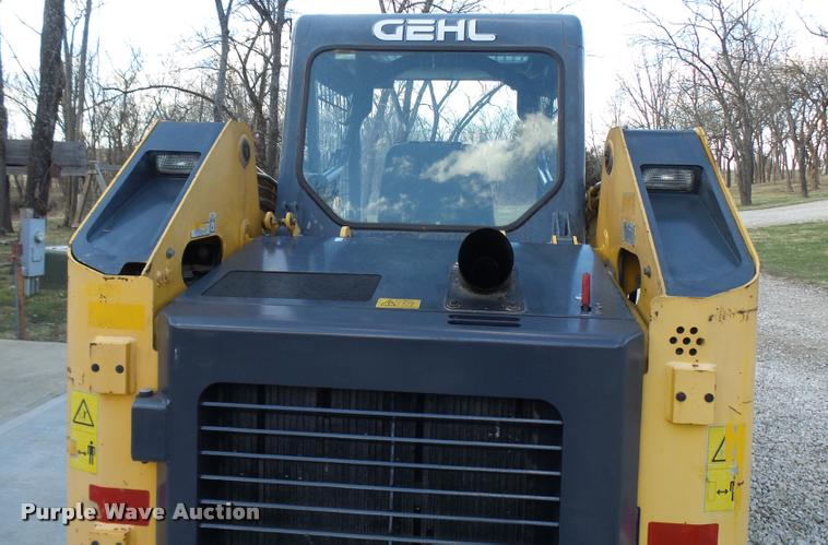 image for item CC9101 2011 Gehl CTL65 skid steer
