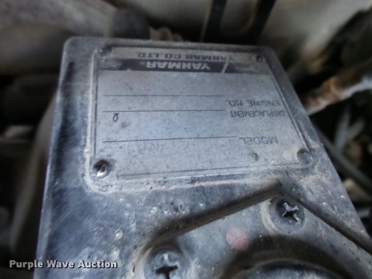 image for item CC9101 2011 Gehl CTL65 skid steer