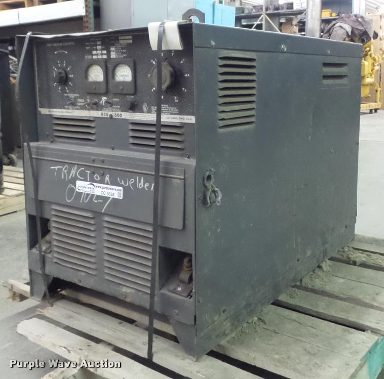 image for item CC9538 Lincoln R3S-600 welder