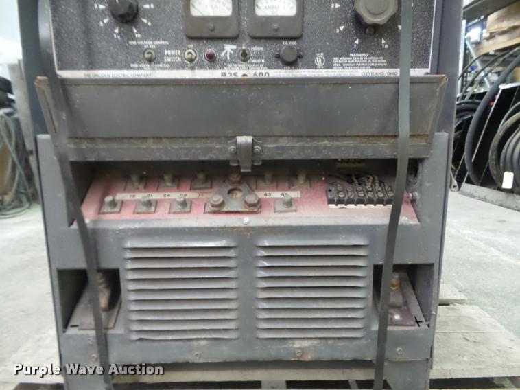 image for item CC9538 Lincoln R3S-600 welder