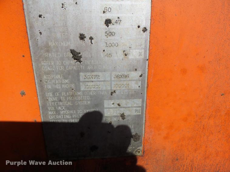 image for item DA3324 1999 JLG 600S boom lift