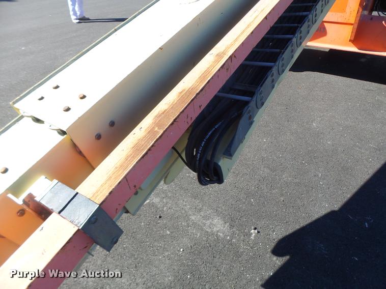 image for item DA3324 1999 JLG 600S boom lift