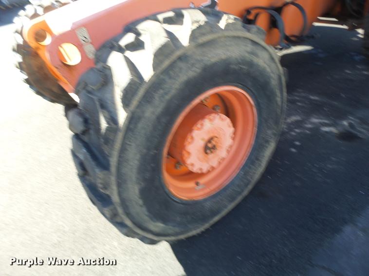 image for item DA3324 1999 JLG 600S boom lift