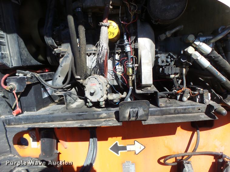 image for item DA3324 1999 JLG 600S boom lift