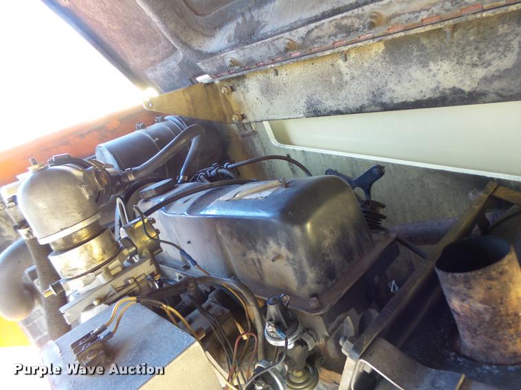 image for item DA3324 1999 JLG 600S boom lift