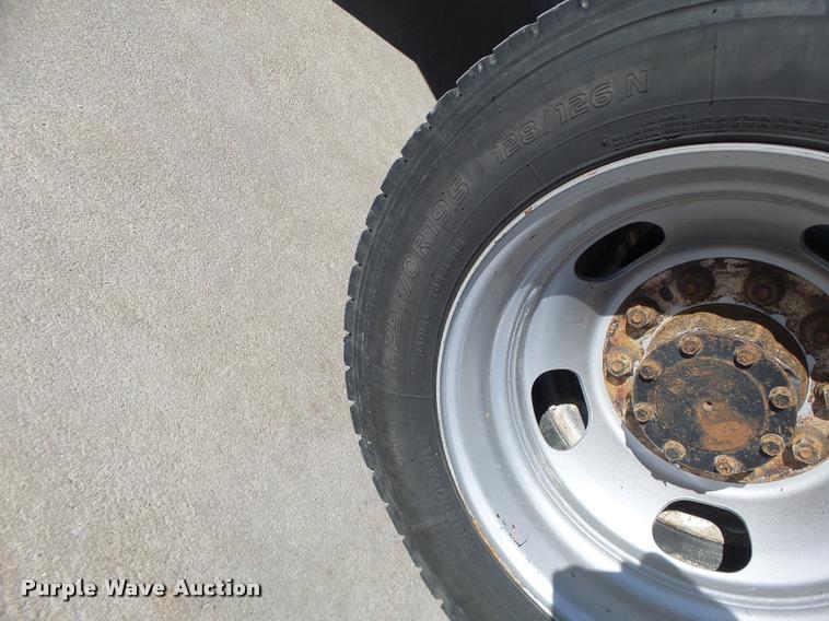 image for item DA3325 2009 Dodge Ram 5500 bucket truck