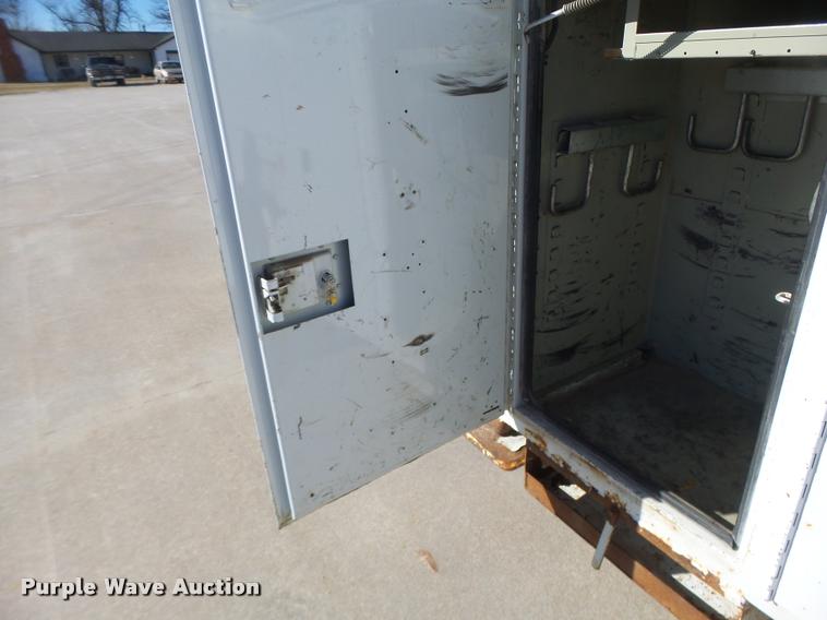 image for item DA3325 2009 Dodge Ram 5500 bucket truck