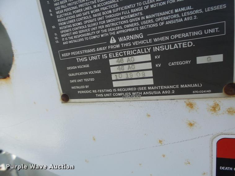 image for item DA3325 2009 Dodge Ram 5500 bucket truck