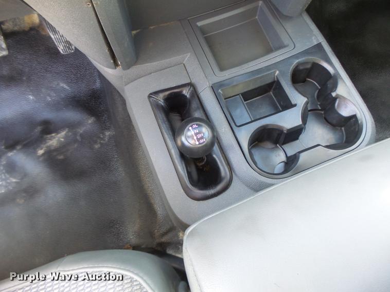 image for item DA3325 2009 Dodge Ram 5500 bucket truck