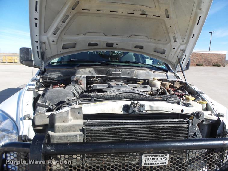 image for item DA3325 2009 Dodge Ram 5500 bucket truck