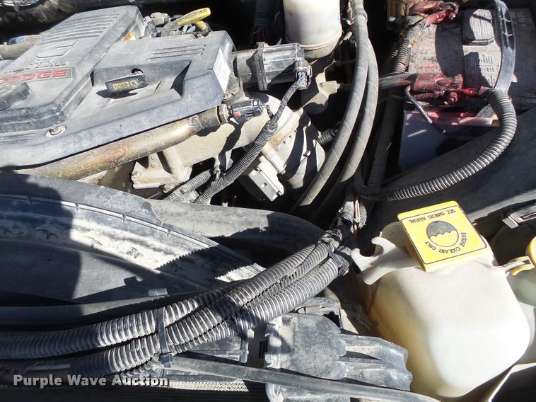 image for item DA3325 2009 Dodge Ram 5500 bucket truck