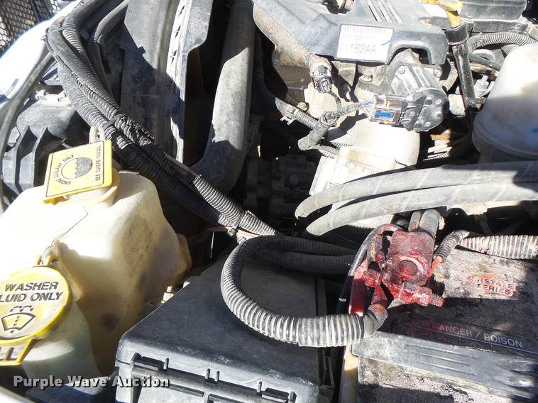 image for item DA3325 2009 Dodge Ram 5500 bucket truck