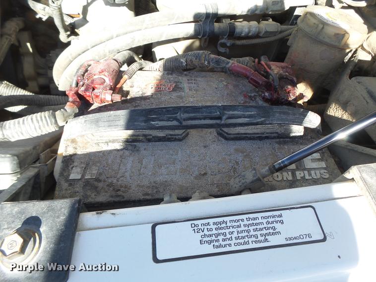 image for item DA3325 2009 Dodge Ram 5500 bucket truck