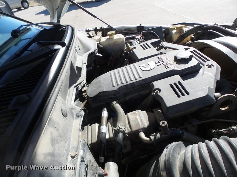 image for item DA3325 2009 Dodge Ram 5500 bucket truck