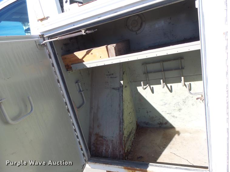 image for item DA3326 2011 Dodge Ram 5500 bucket truck