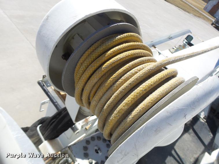 image for item DA3326 2011 Dodge Ram 5500 bucket truck