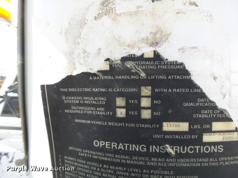 image for item DA3326 2011 Dodge Ram 5500 bucket truck