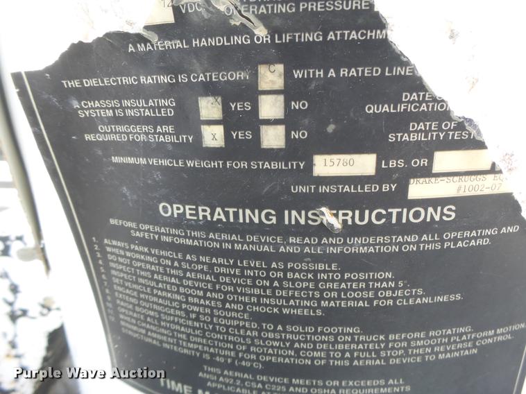 image for item DA3326 2011 Dodge Ram 5500 bucket truck