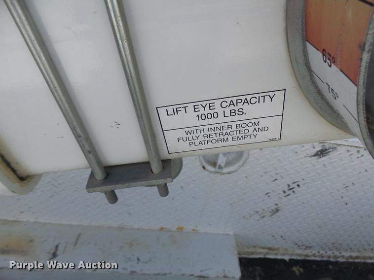 image for item DA3326 2011 Dodge Ram 5500 bucket truck