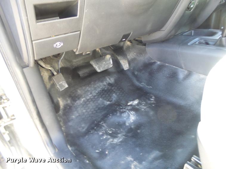 image for item DA3326 2011 Dodge Ram 5500 bucket truck