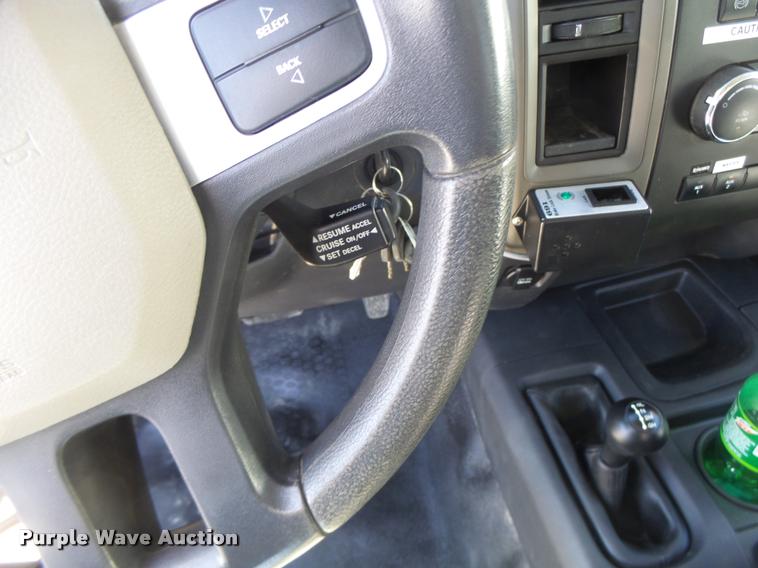 image for item DA3326 2011 Dodge Ram 5500 bucket truck