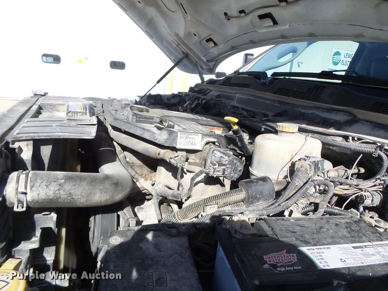 image for item DA3326 2011 Dodge Ram 5500 bucket truck