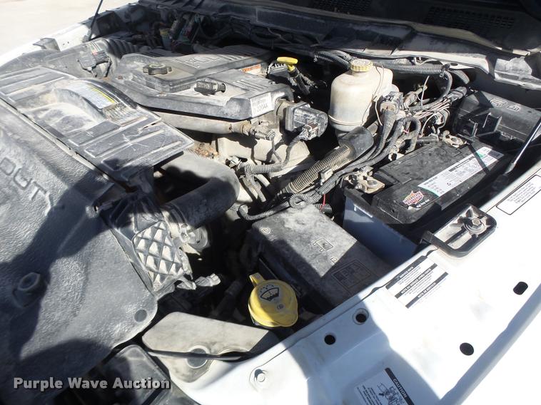 image for item DA3326 2011 Dodge Ram 5500 bucket truck