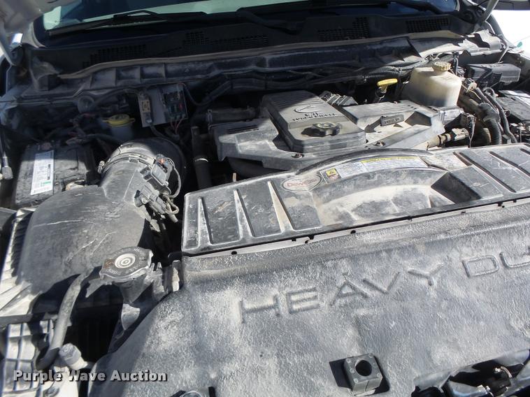 image for item DA3326 2011 Dodge Ram 5500 bucket truck