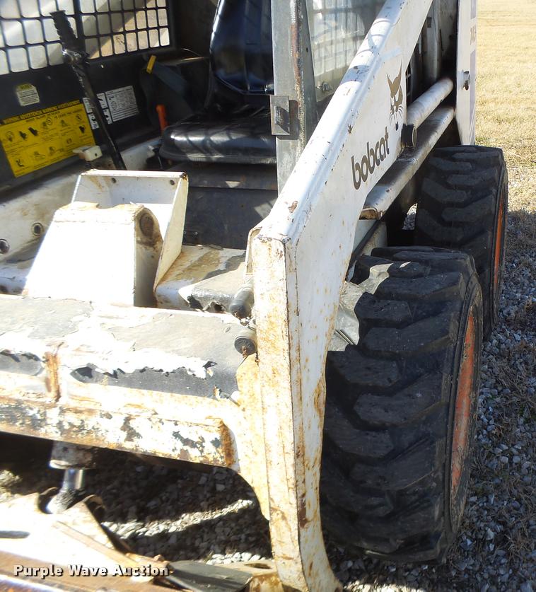 image for item DA3328 Bobcat 743 skid steer