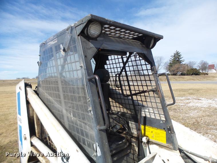 image for item DA3328 Bobcat 743 skid steer