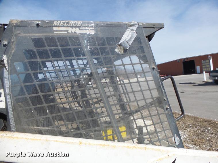 image for item DA3328 Bobcat 743 skid steer