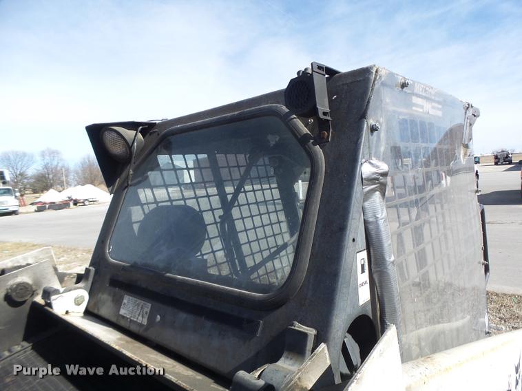 image for item DA3328 Bobcat 743 skid steer