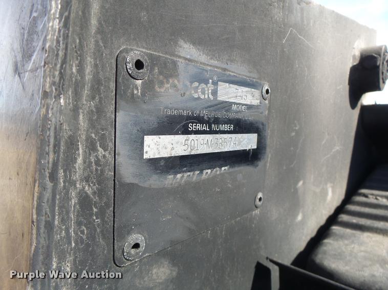 image for item DA3328 Bobcat 743 skid steer