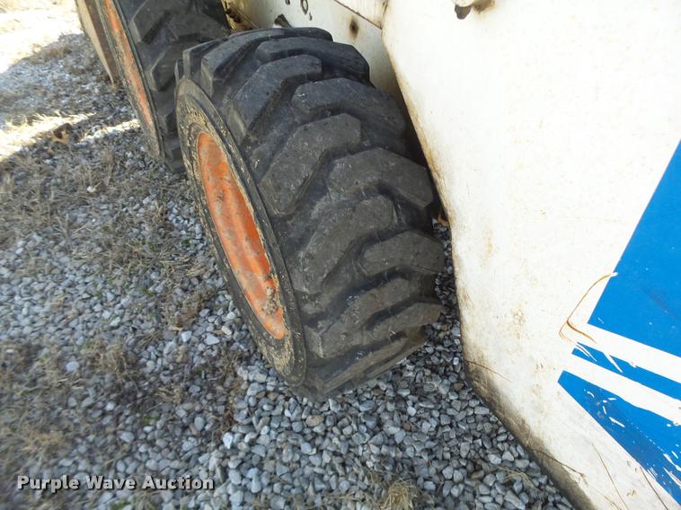 image for item DA3328 Bobcat 743 skid steer