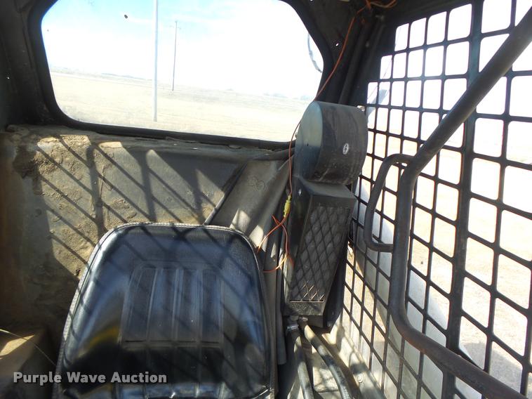 image for item DA3328 Bobcat 743 skid steer