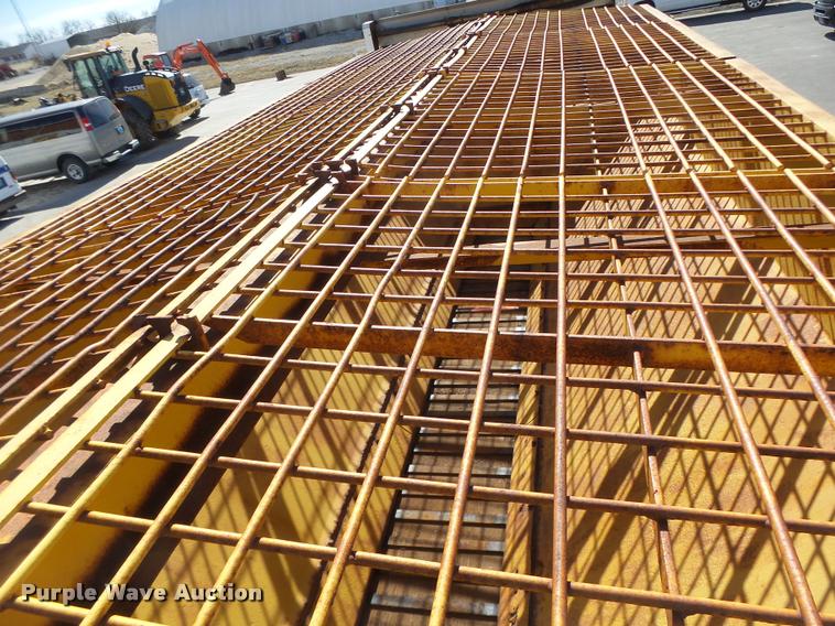 image for item DA3329 1994 Chevrolet Kodiak dump truck