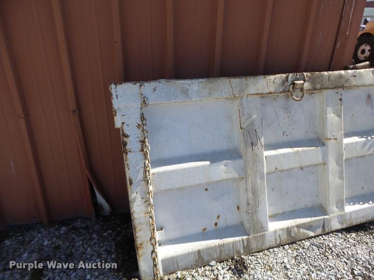 image for item DA3329 1994 Chevrolet Kodiak dump truck