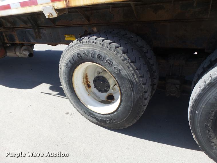 image for item DA3329 1994 Chevrolet Kodiak dump truck