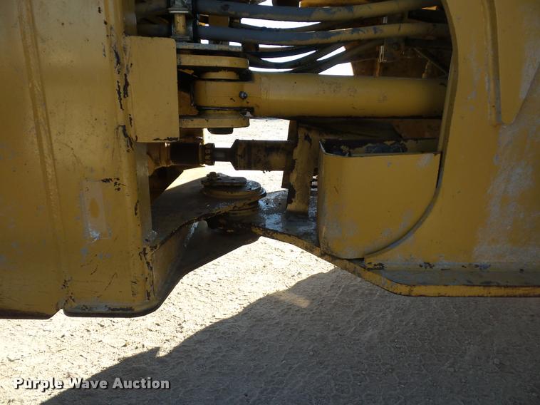 image for item DA4019 1999 Caterpillar 928G wheel loader