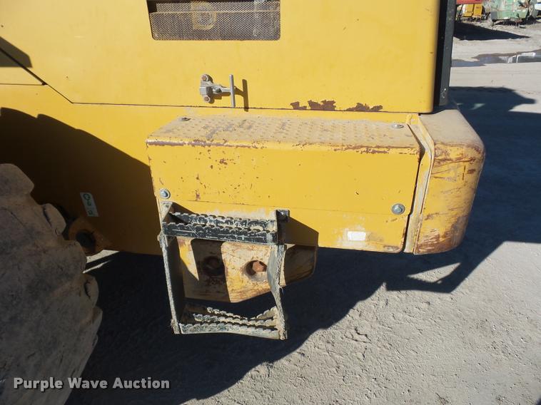 image for item DA4019 1999 Caterpillar 928G wheel loader