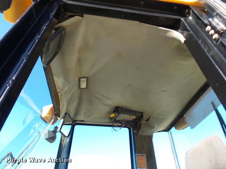 image for item DA4019 1999 Caterpillar 928G wheel loader