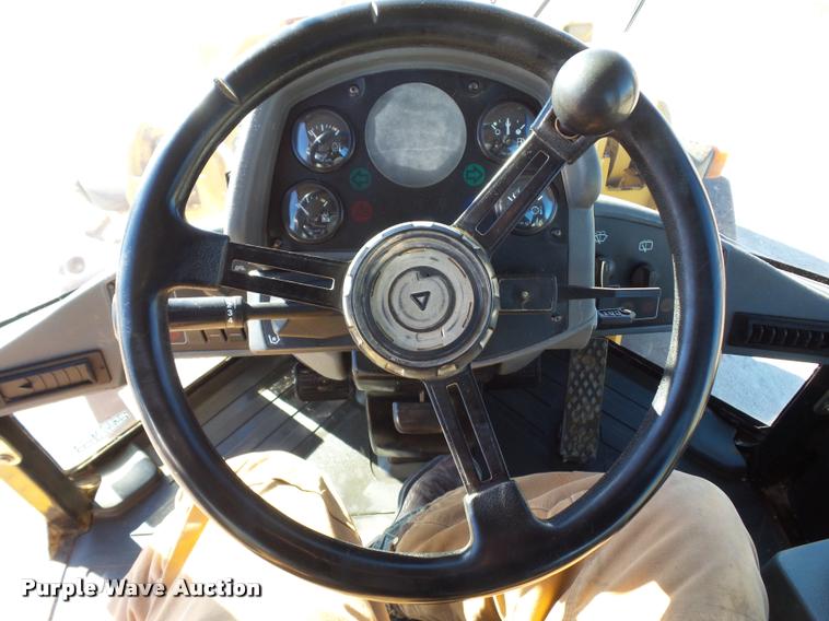 image for item DA4019 1999 Caterpillar 928G wheel loader