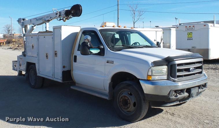 image for item DA4020 2002 Ford F550 service truck with crane
