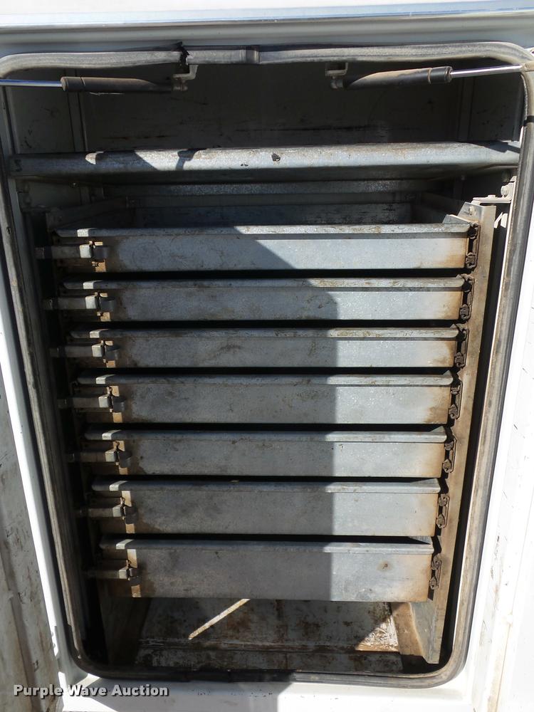 image for item DA4020 2002 Ford F550 service truck with crane