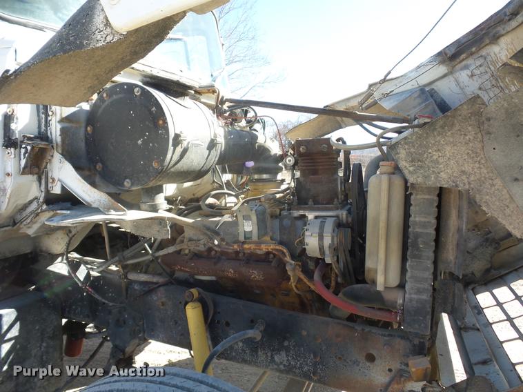 image for item DA4027 1985 Ford LT8000 dump truck