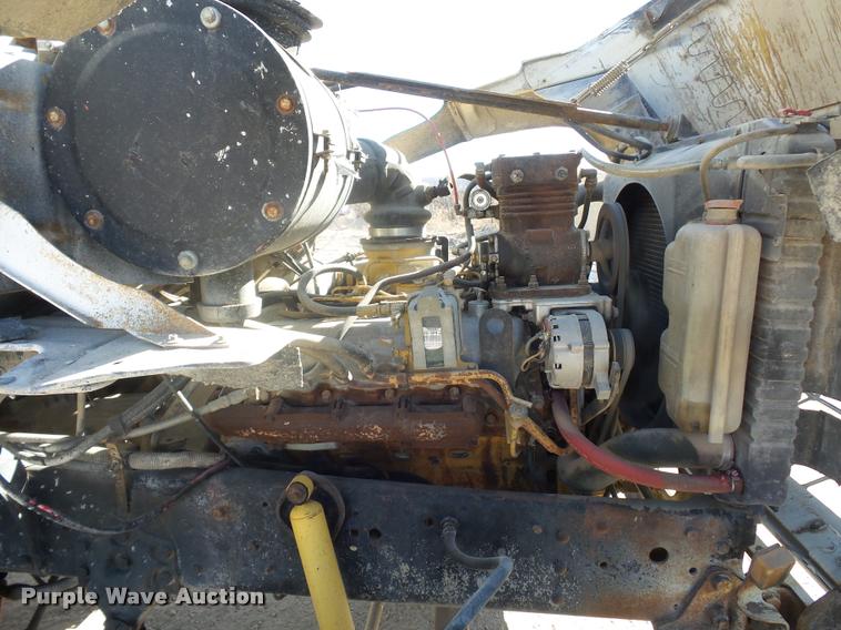 image for item DA4027 1985 Ford LT8000 dump truck