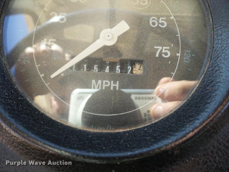 image for item DA4027 1985 Ford LT8000 dump truck