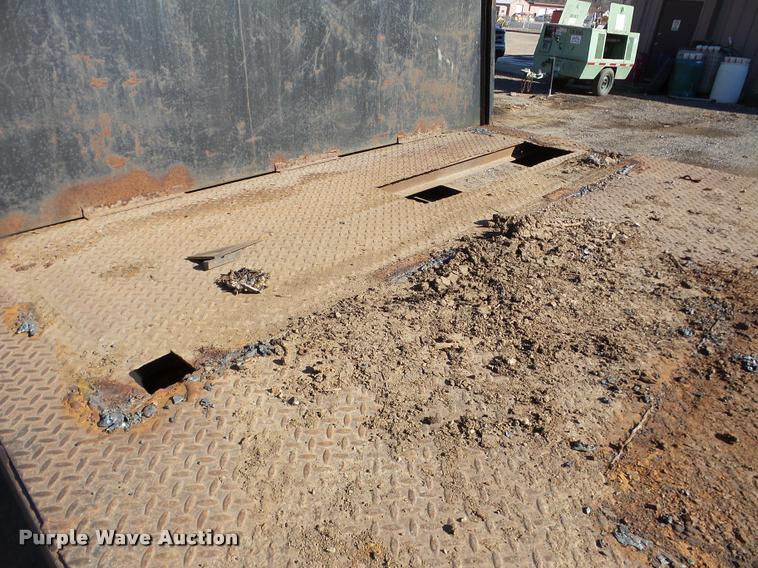 image for item DA7360 1995 Freightliner FL70 flatbed truck